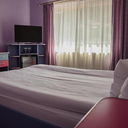 Hotel Yax Cîmpeni Værelse billede