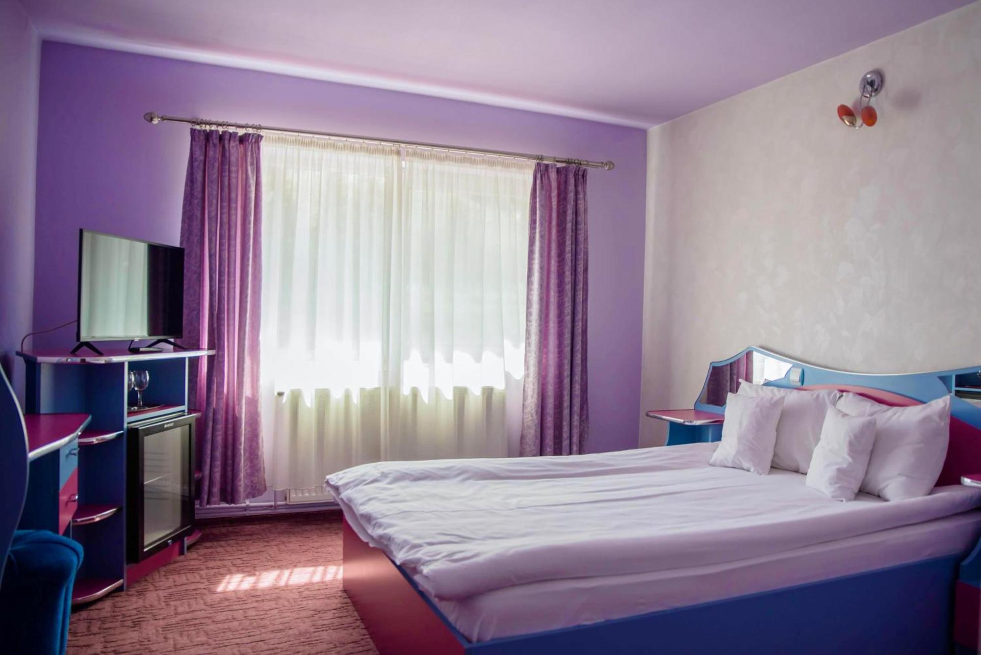 Hotel Yax Cîmpeni Værelse billede
